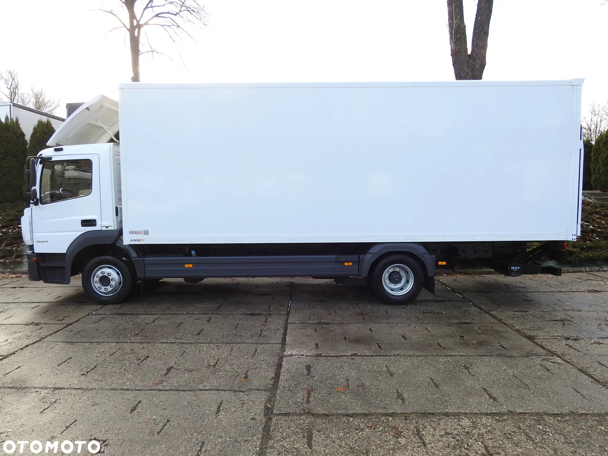 Mercedes-Benz ATEGO 12.24 KONTENER WINDA 18 PALET TEMPOMAT KLIMATYZACJA AUTOMAT BLIŹNIACZE KOŁA 7698KM [ 929526 ] - 9