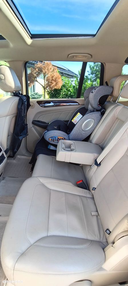 Mercedes-Benz GL 350 BlueTEC 4Matic 7G-TRONIC - 15