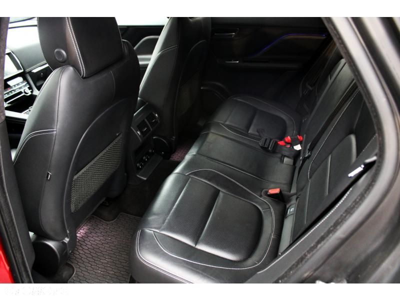 Jaguar F-Pace 2.0 i4D AWD R-Sport - 10