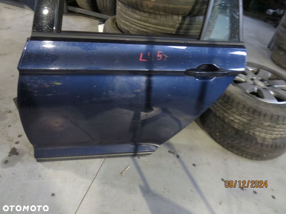 VW PASSAT B8 kombi tył lewe drzwi LH5X - 3