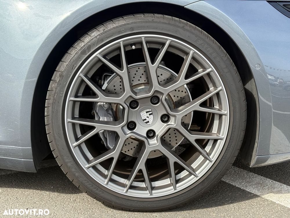 Porsche 911 - 21