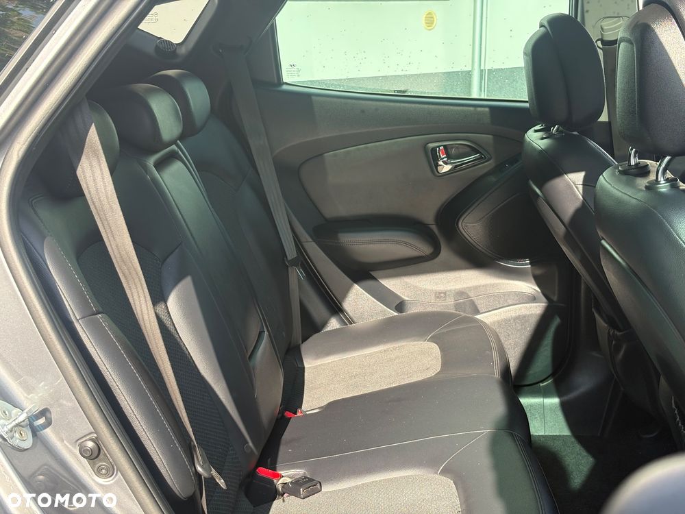 Hyundai ix35 1.6 2WD 5 Star Edition - 12