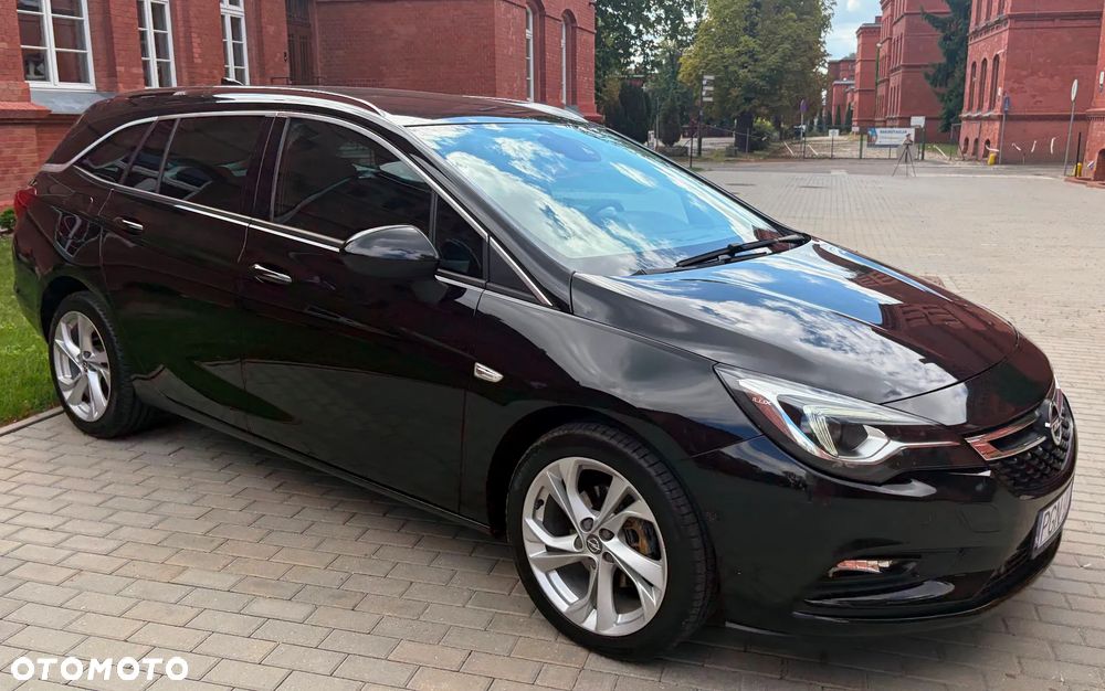 Opel Astra 1.6 CDTI Cosmo - 33