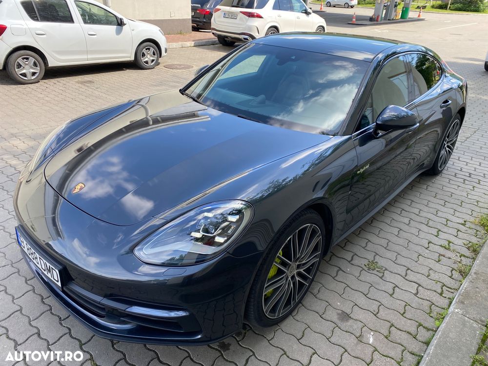 Porsche Panamera 4 E-Hybrid - 20