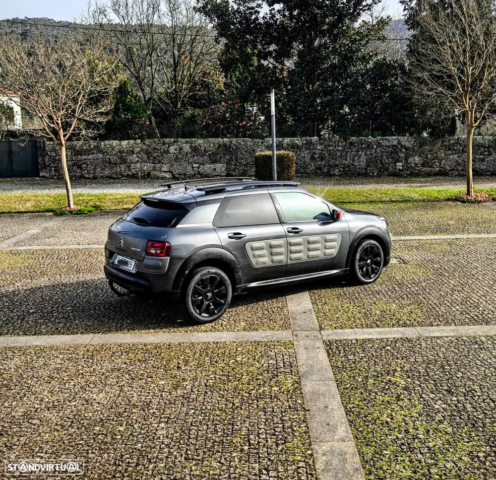 Citroën C4 Cactus 1.6 BlueHDi Shine Ed.Midnight - 32