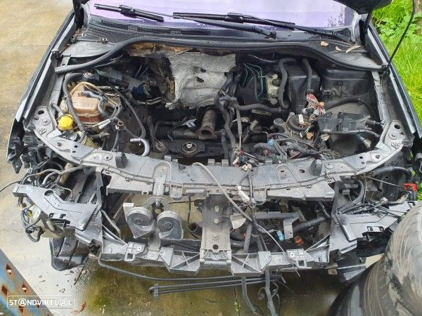 Frente Em Fibra Renault Laguna Iii Sport Tourer (Kt0/1) - 3