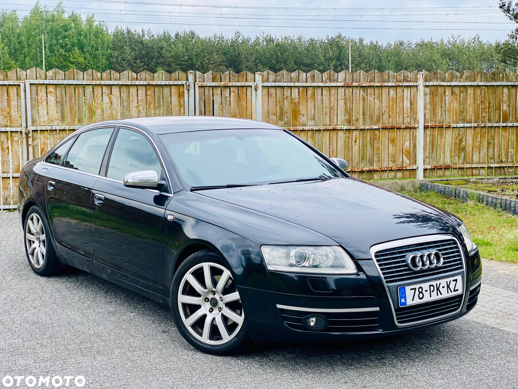 Audi A6 2.4 - 4