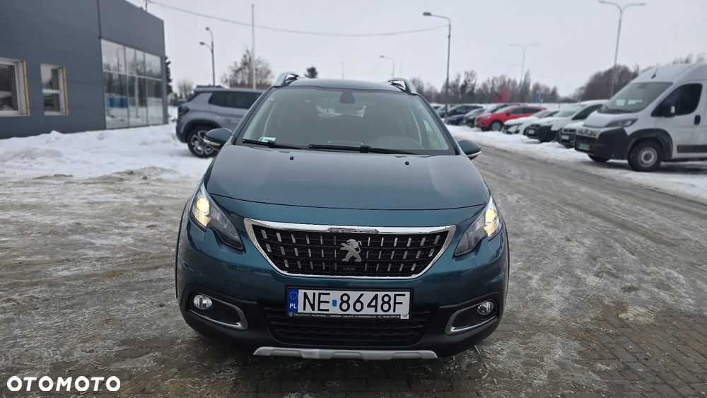 Peugeot 2008 1.2 PureTech Allure S&S - 8
