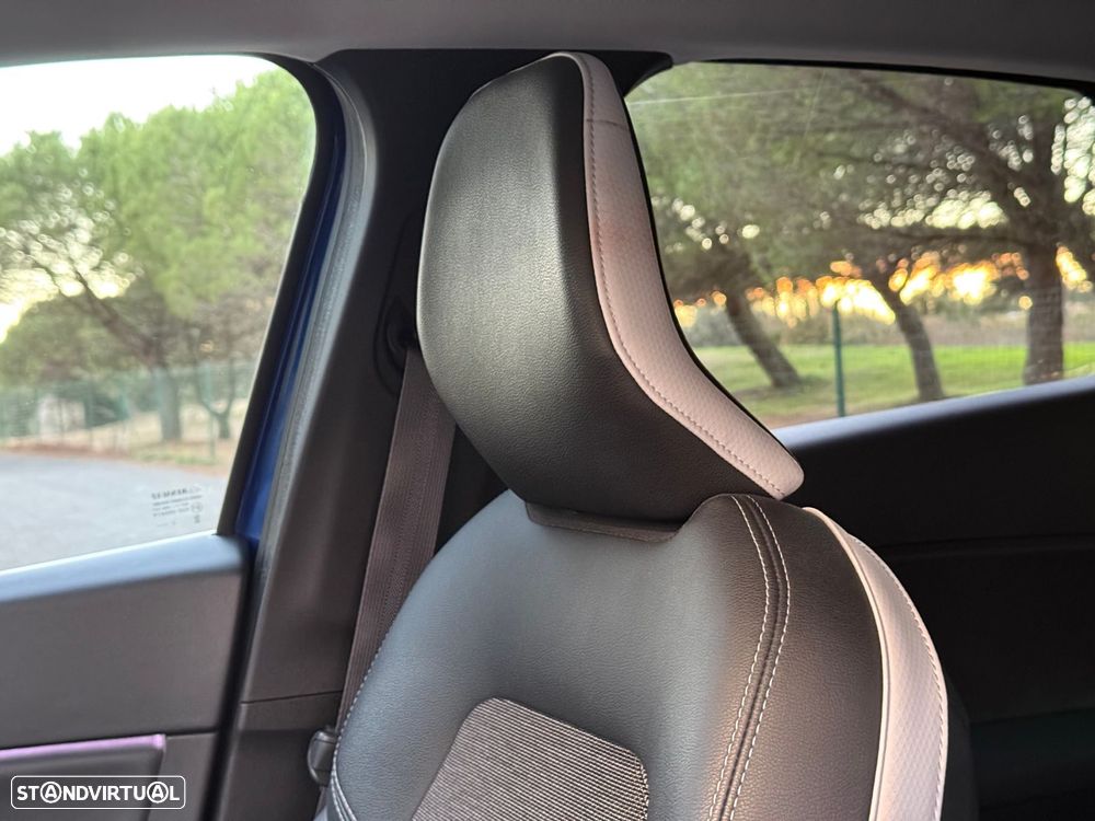 Renault Captur 1.6 E-Tech Plug-In Exclusive - 46