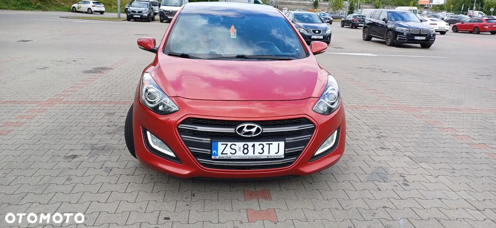 Hyundai i30 1.6 CRDi Automatik Trend - 13