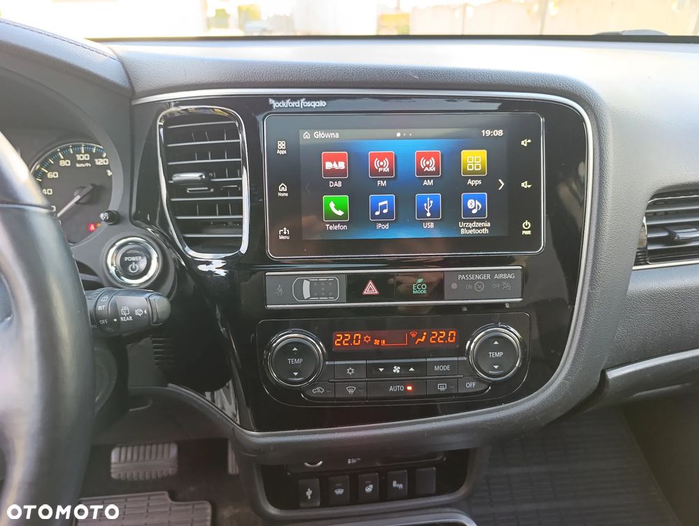 Mitsubishi Outlander 2.4 4WD Diamant+ - 27