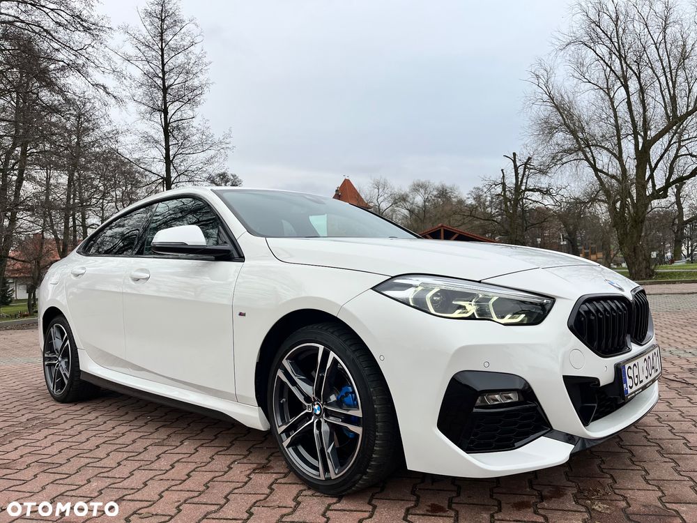 BMW Seria 2 218d - 12