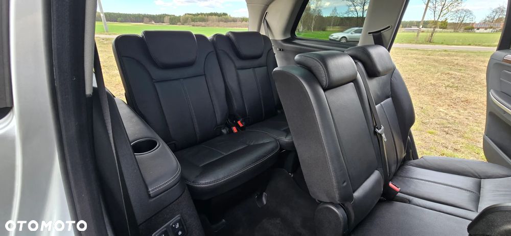 Mercedes-Benz GL 450 - 28