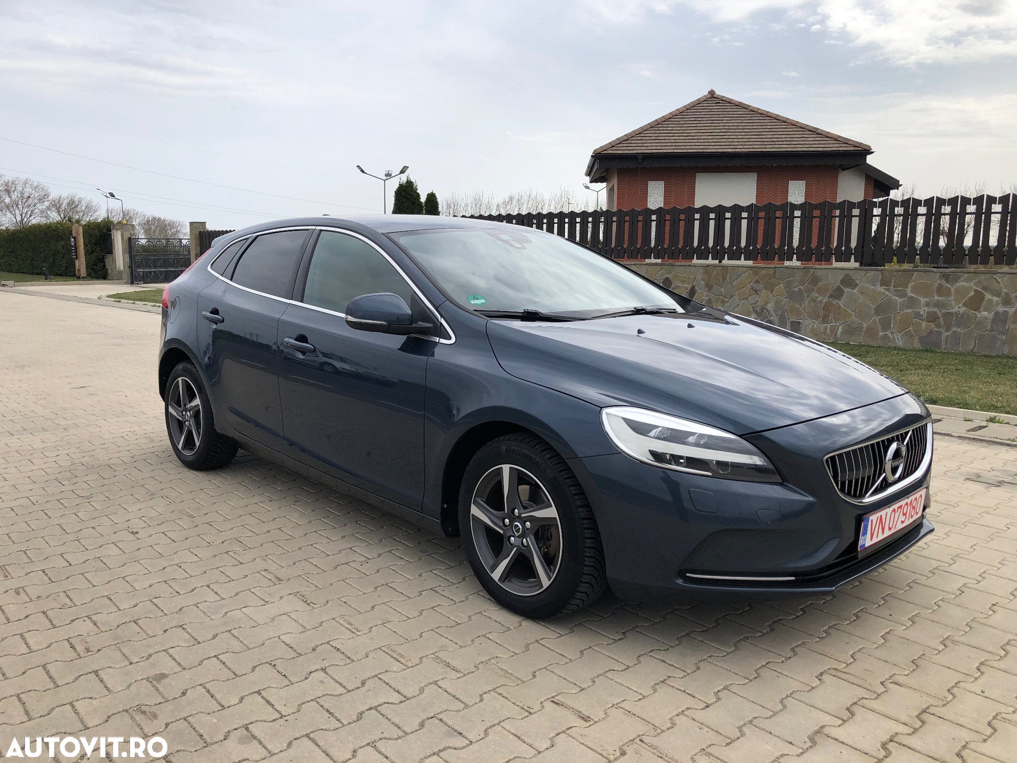 Volvo V40 D2 Inscription - 2