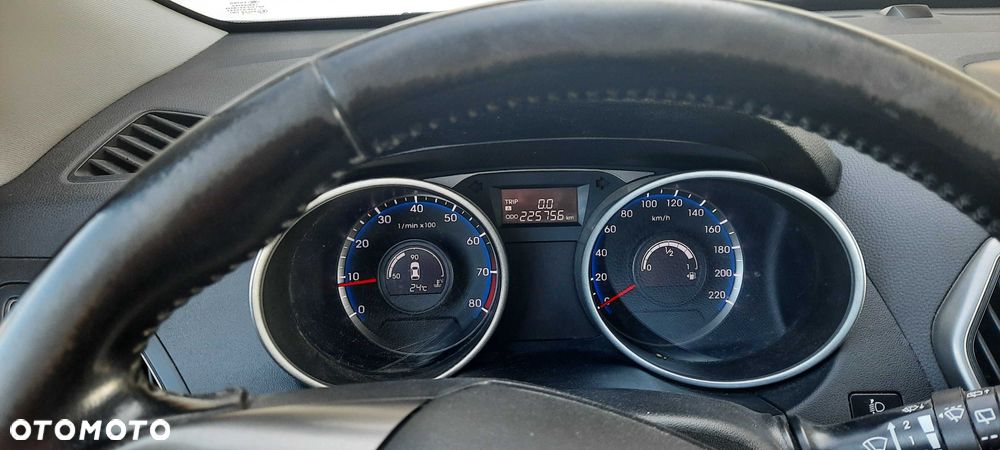 Hyundai ix35 - 4