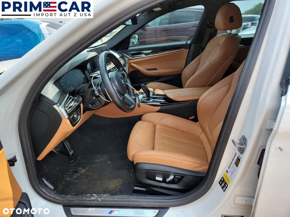 BMW Seria 5 540i xDrive - 7