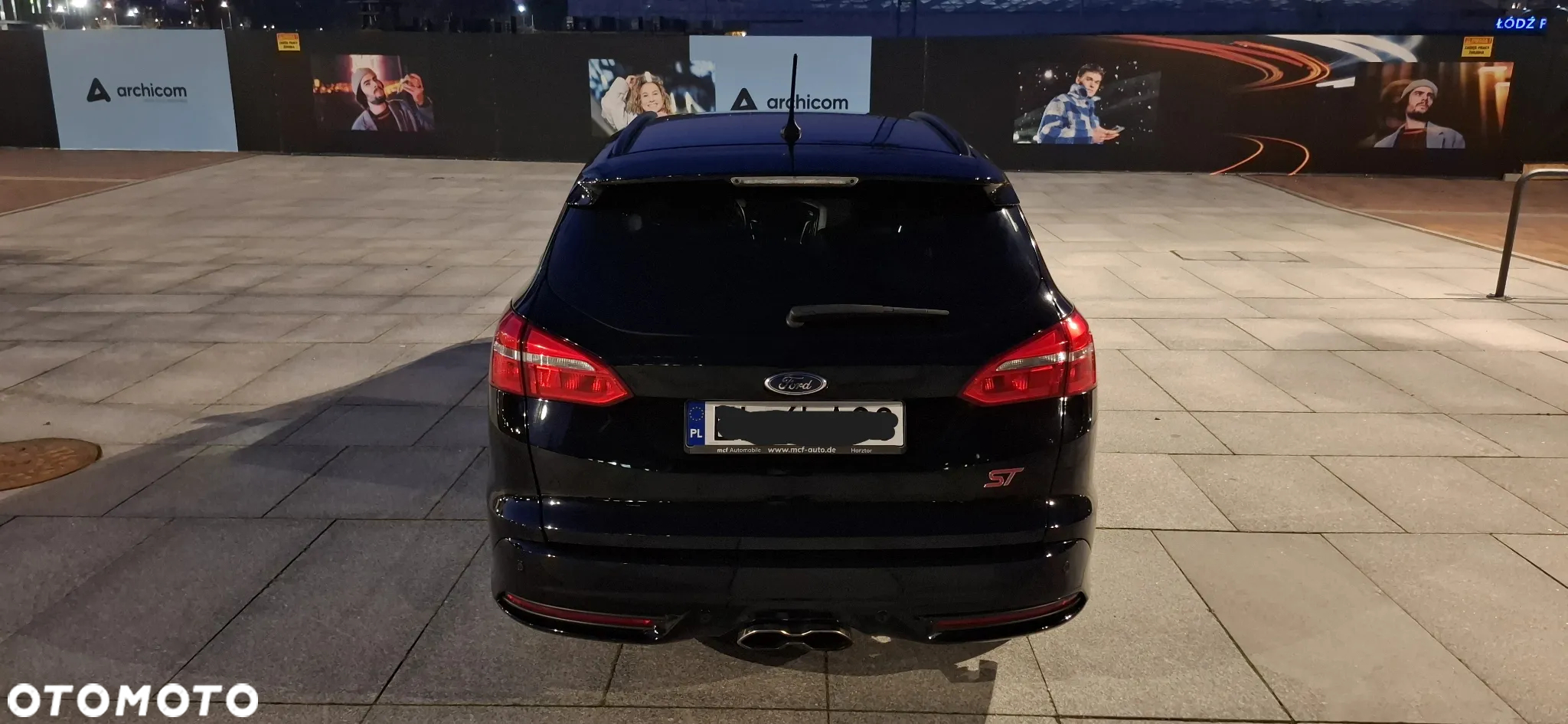 Ford Focus 2.0 EcoBoost ST - 15