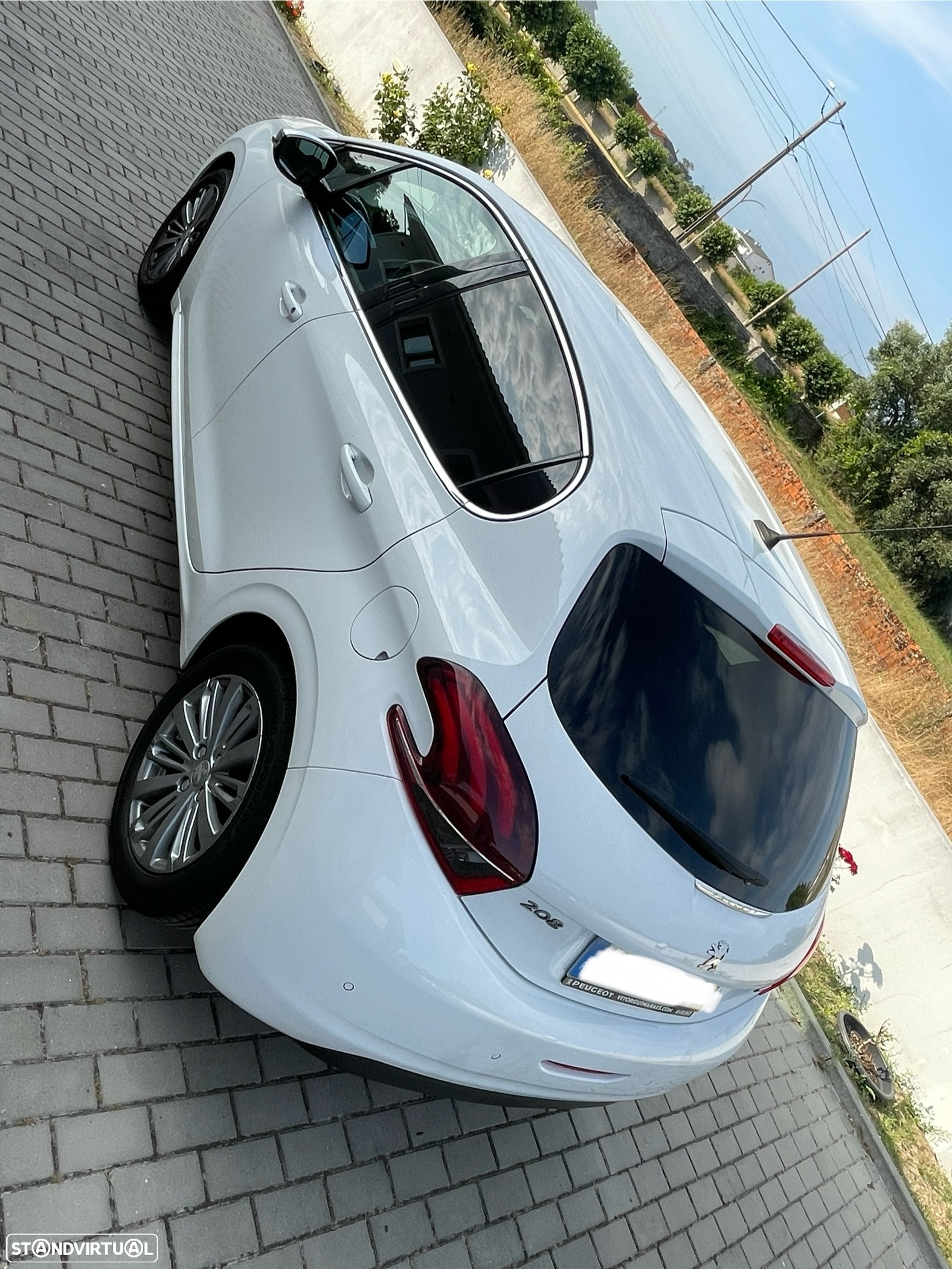 Peugeot 208 1.6 BlueHDi Allure - 7