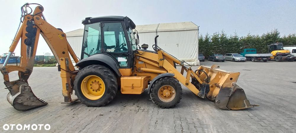 Case 580T - 19