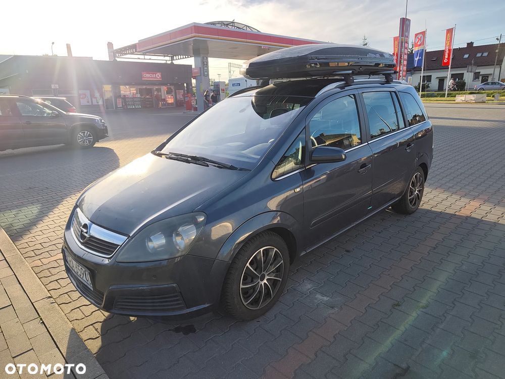 Opel Zafira 1.9 CDTI Cosmo - 4