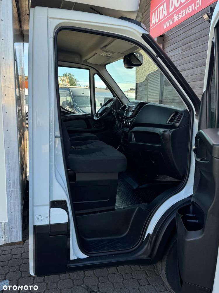 Iveco DAILY - 17