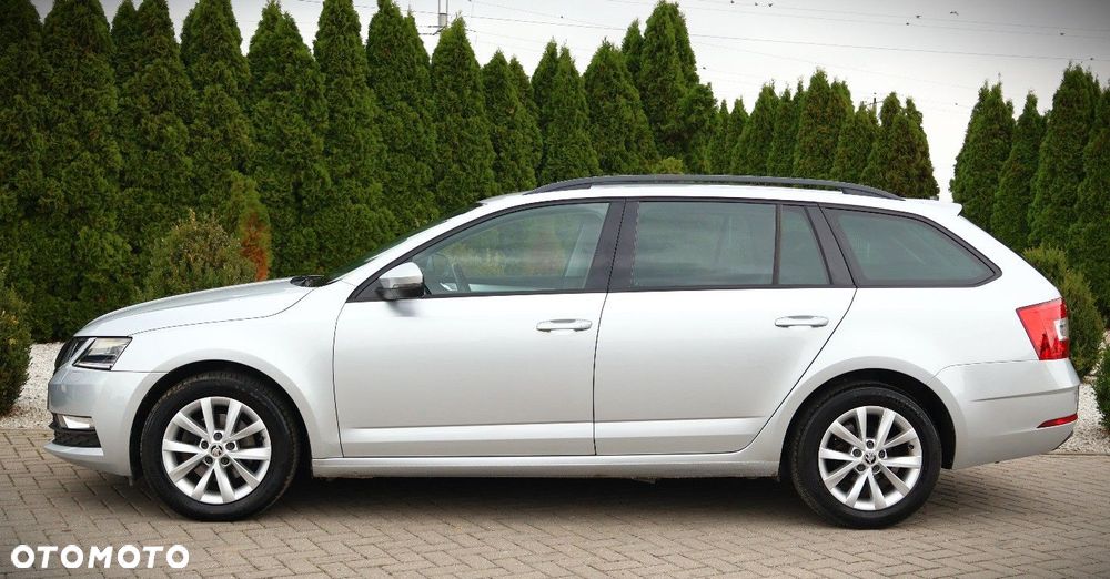 Skoda Octavia - 8
