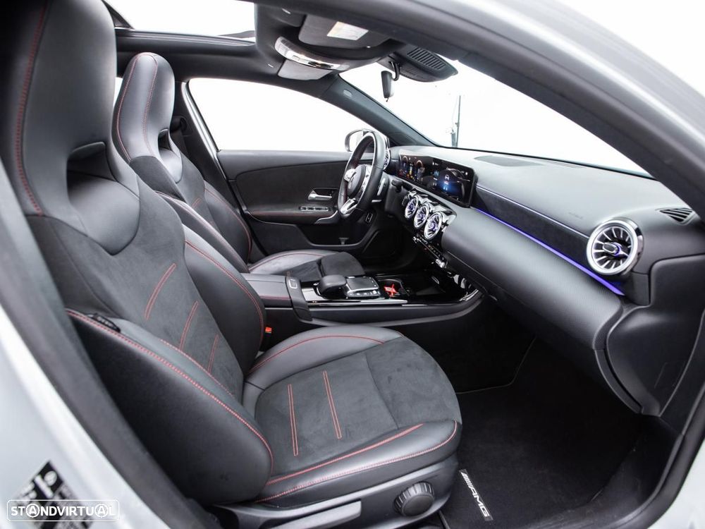 Mercedes-Benz A 250 e 8G-DCT AMG Line - 9