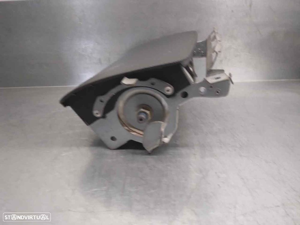 AIRBAG FRONTAL DIREITO RENAULT CLIO II 2000 -7700429904 - 2