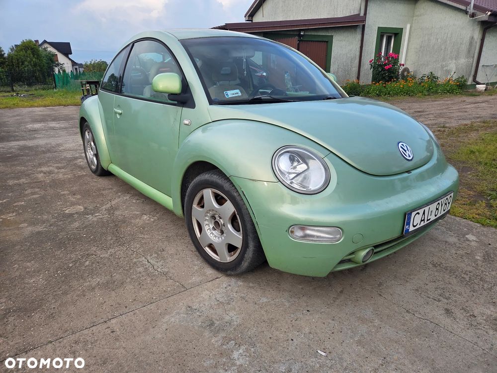 Volkswagen New Beetle - 4