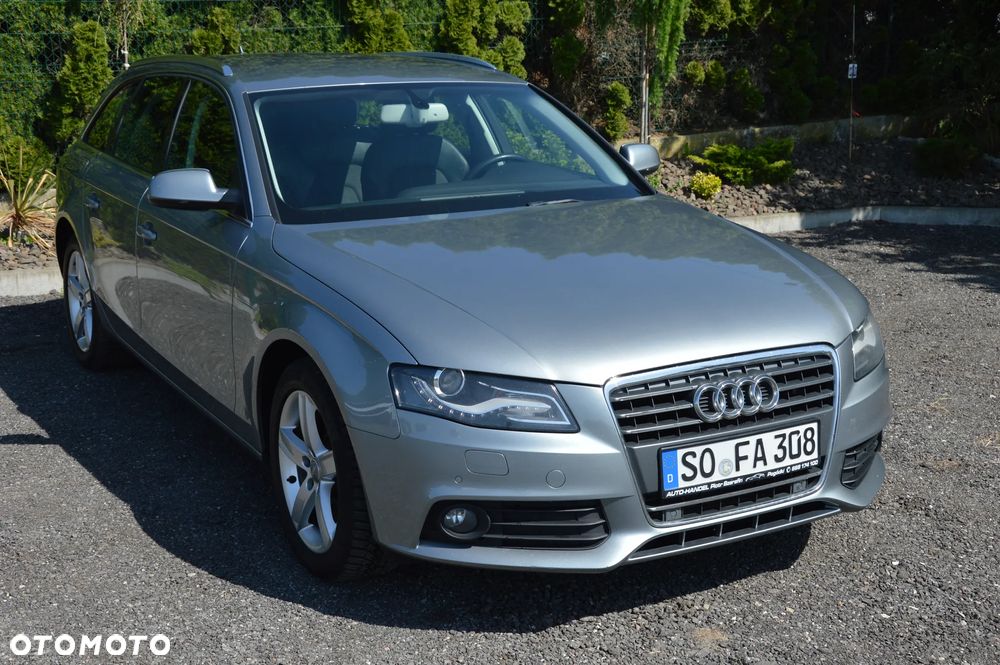 Audi A4 Avant - 10