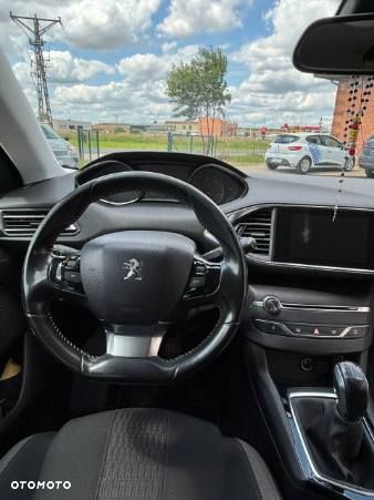 Peugeot 308 - 5