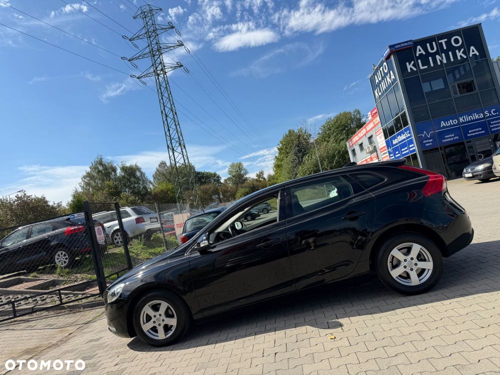 Volvo V40 - 8