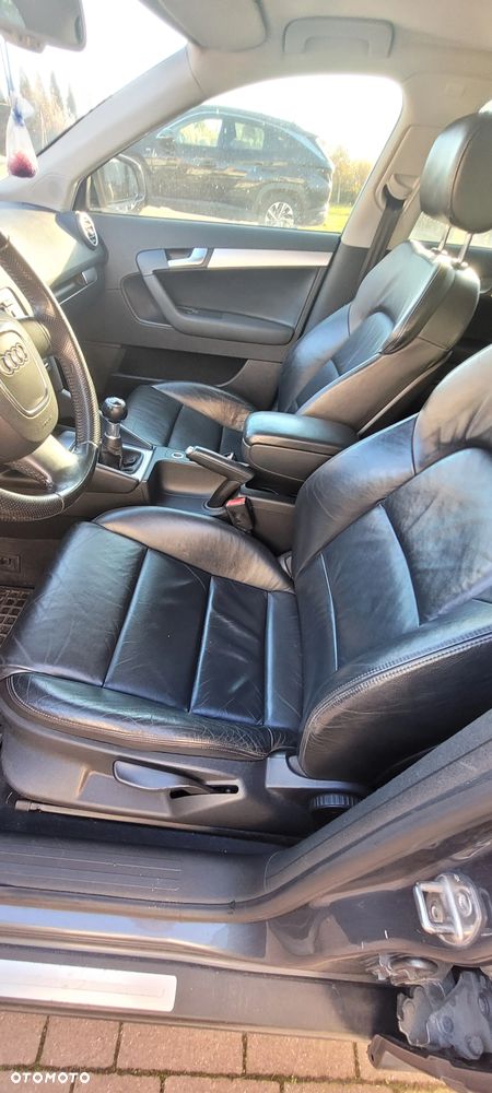 Audi A3 Sportback - 16