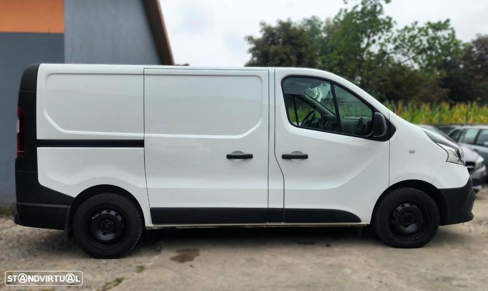 Renault Trafic Oficina Móvel 116mil kms - 6