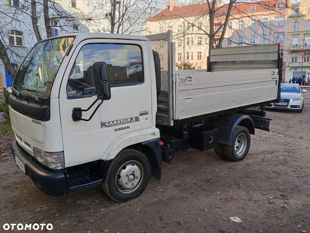 Nissan Cabstar - 2