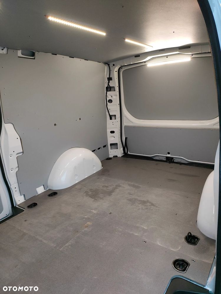 Mercedes-Benz VITO 2020r 2,2 CDI 136KM AUTOMAT EXTRA LONG DUBEL DRZWI EURO VI CENA BRUTTO VAT 23% - 35