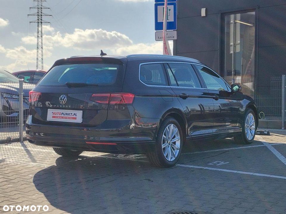 Volkswagen Passat - 6