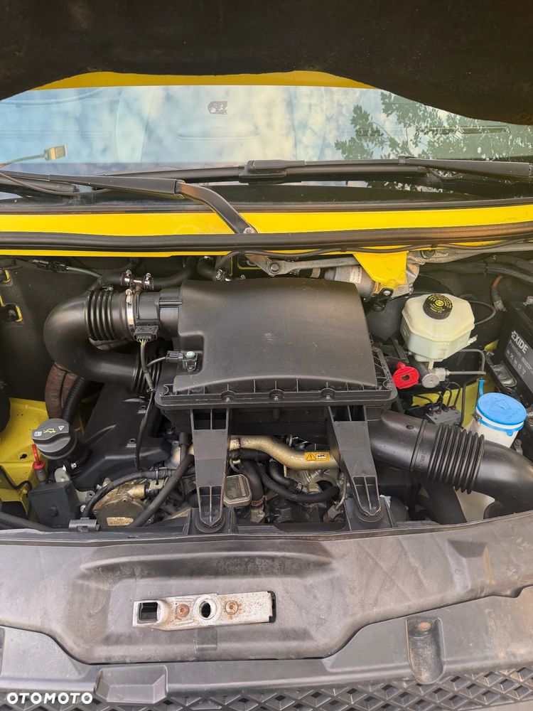 Mercedes-Benz Sprinter 318 CDI V6 - 11