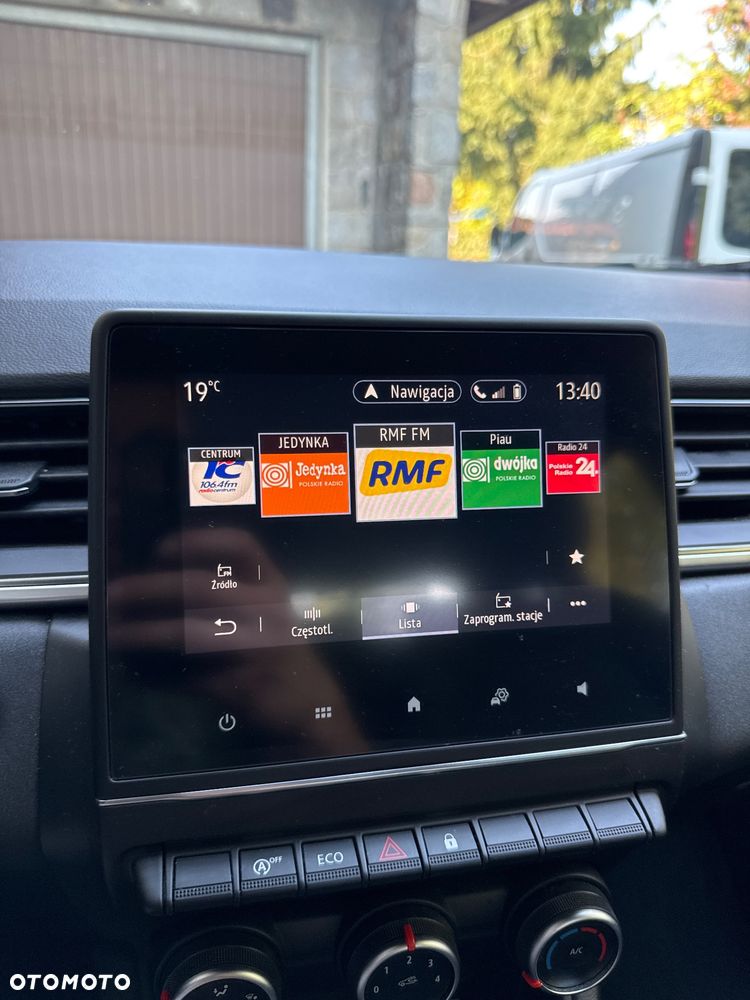 Renault Captur - 31