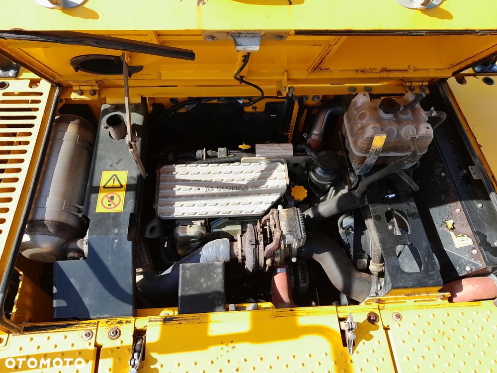 JCB 220x js220 2018R - 26