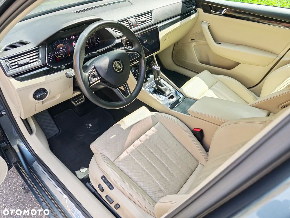 Skoda Superb 2.0 TSI 4x4 L&K DSG - 5