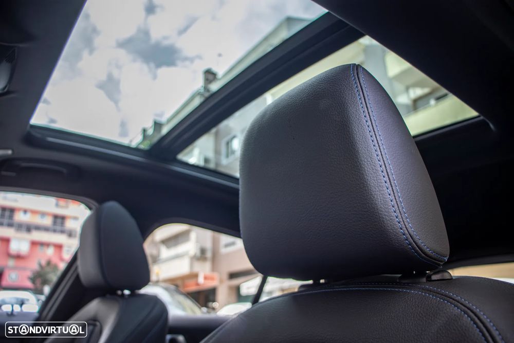 BMW M135i xDrive - 9