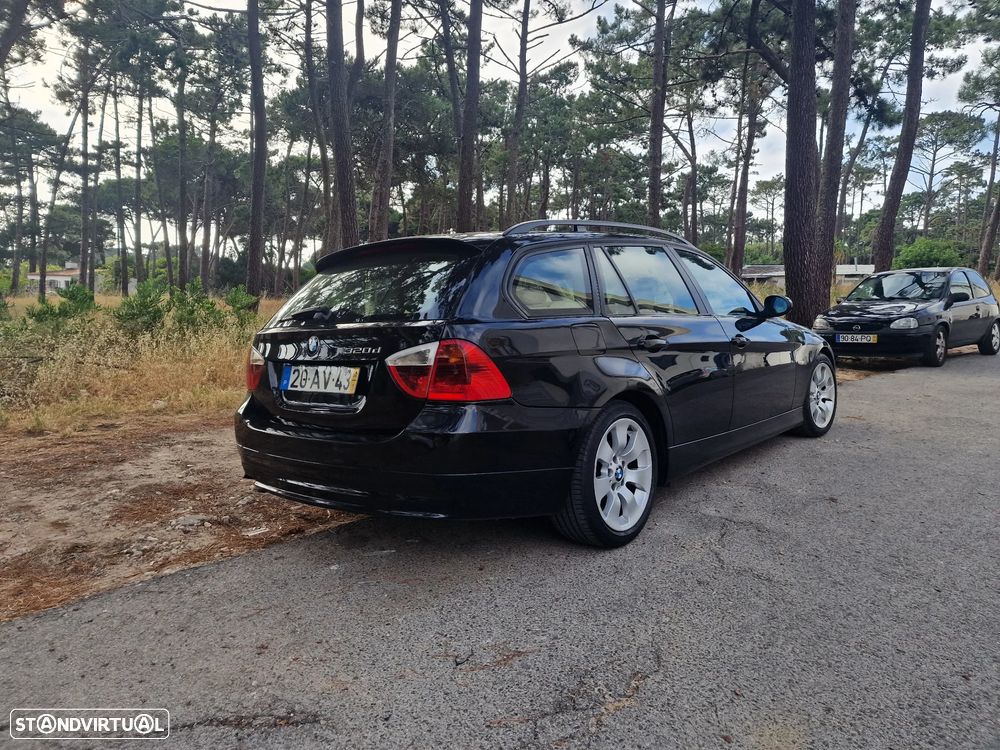 BMW 320 d Exclusive - 6