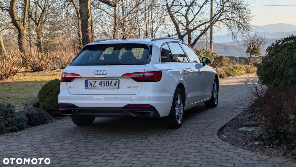 Audi A4 Avant 35 TFSI S tronic - 4