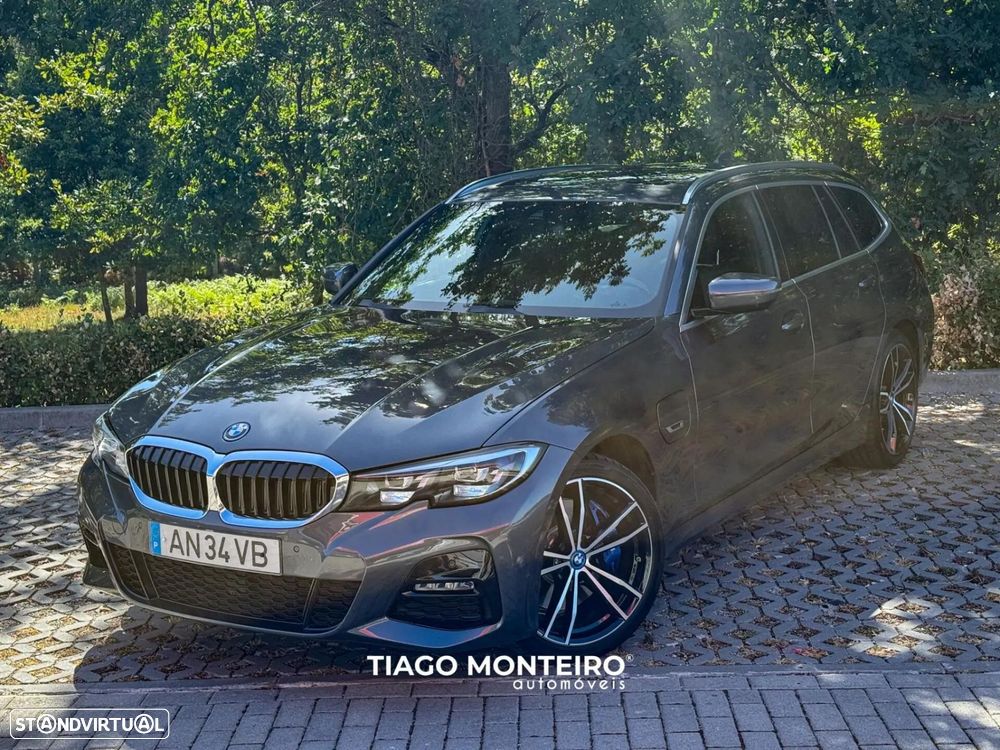BMW 330 e Pack Desportivo M Auto - 21