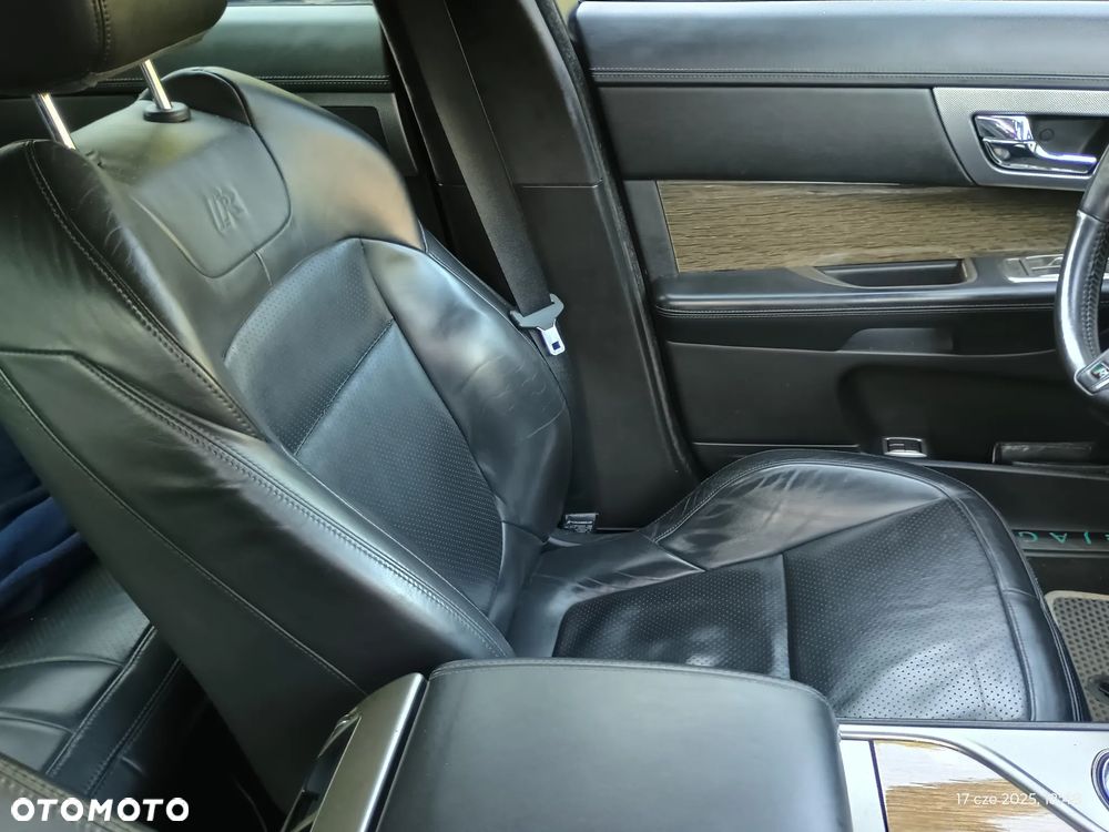 Jaguar XF XFR 5.0 V8 Kompressor - 10