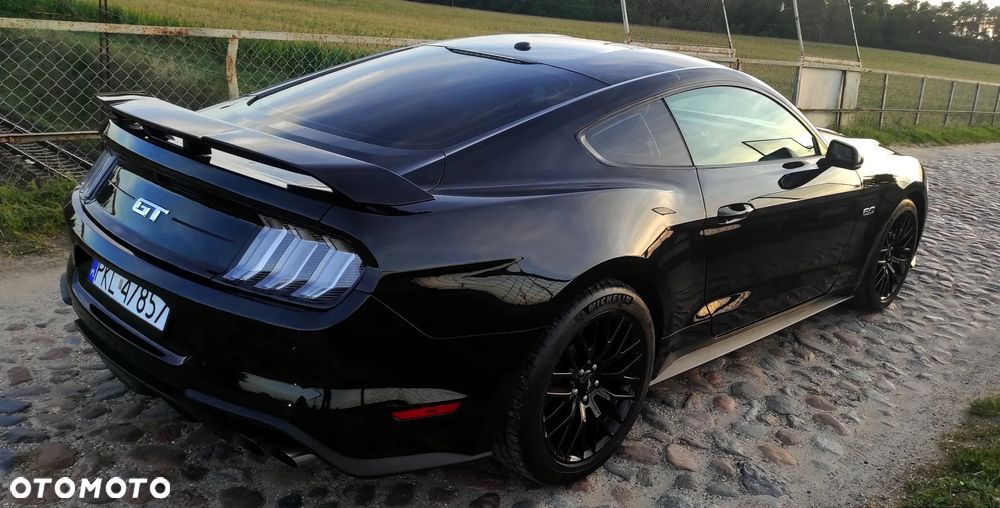 Ford Mustang 5.0 V8 GT - 6
