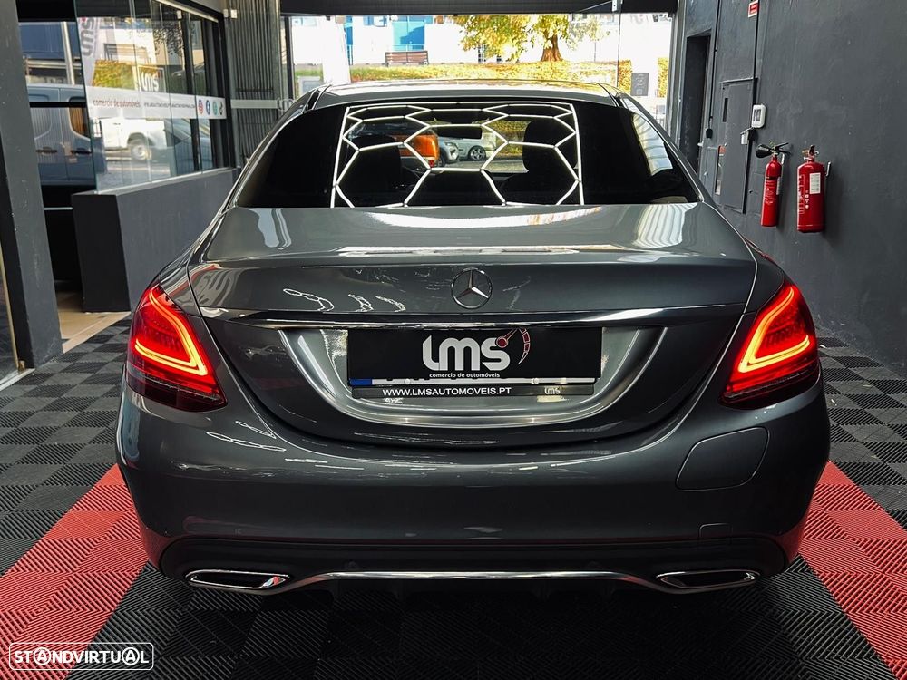 Mercedes-Benz C 300 de AMG Line - 11