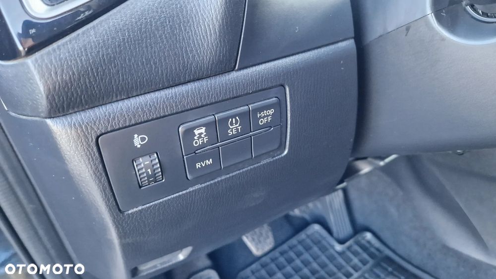 Mazda 3 SKYACTIV-D 150 Sports-Line - 27