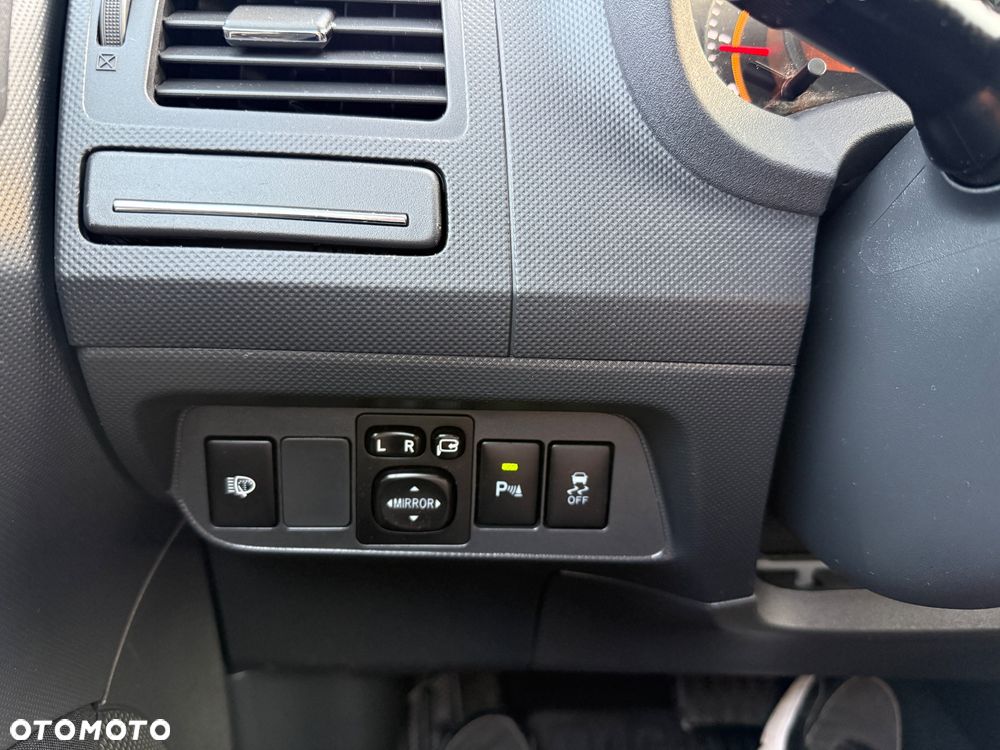 Toyota Auris 1.6 MultiMode Executive - 11